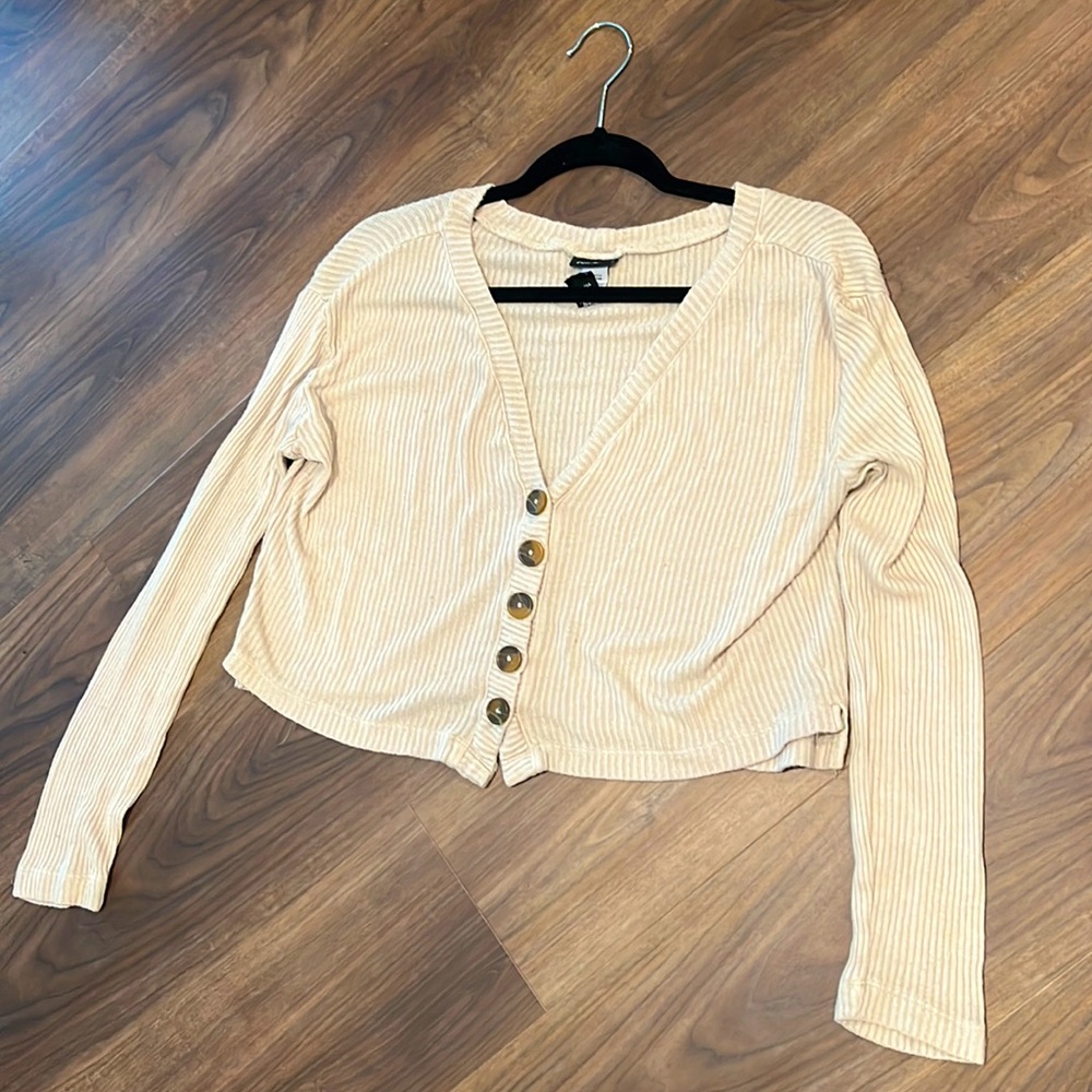 Rue 21 Cropped Cardigan